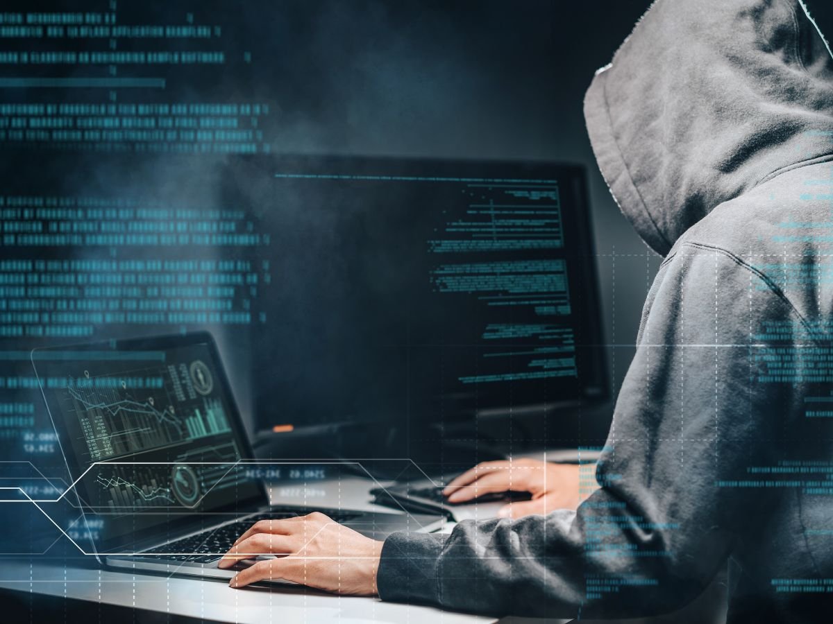 नवाचार के युग में सेक्सपायोनाज" — साइबर सुरक्षा के मार्ग का बड़ा खतरा